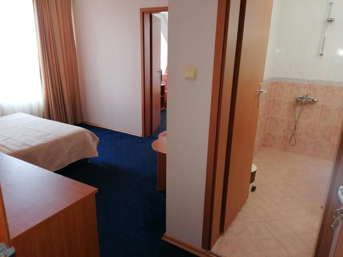 Hotel Хотел Андре Tschernomorez Exterior foto